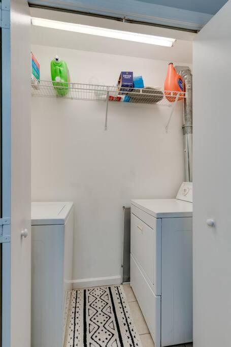 Lovely 2 Bdr Condo With Balcony 2M To Broadway Nashville Exterior foto