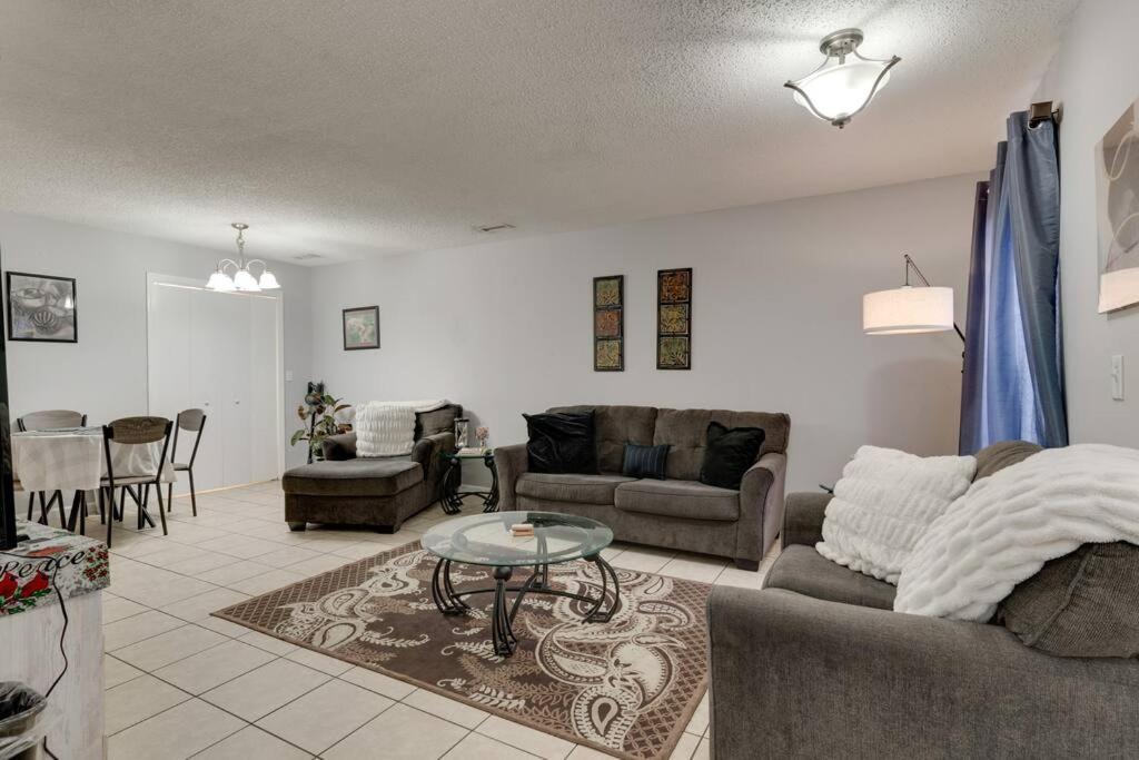 Lovely 2 Bdr Condo With Balcony 2M To Broadway Nashville Exterior foto